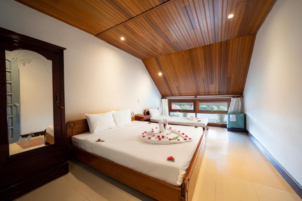 Bed Station Hostel & Pool Bar Hoi An " Former Sunflower" Dış mekan fotoğraf